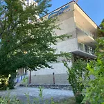 Kamenec Budget