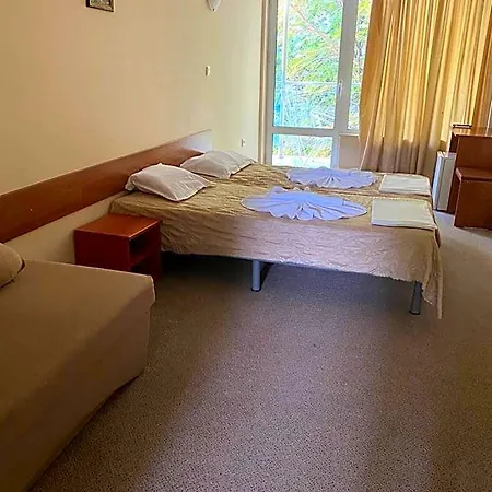 Kamenec Budget Hotel