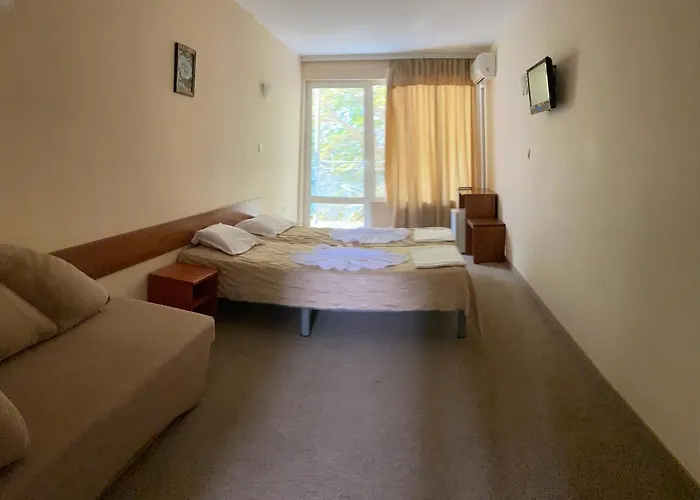 Kamenec Budget Hotel 2*